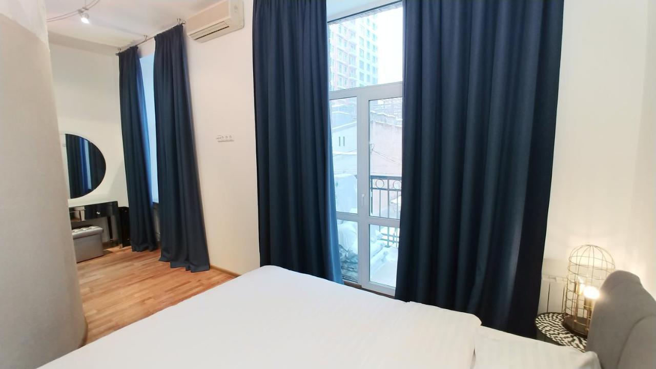 Квартира С Террасой, Крещатик 29, Бессарабка Kiew Exterior foto